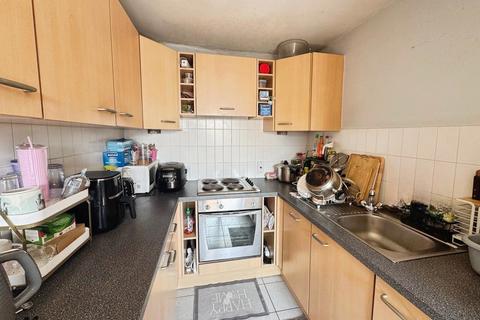1 bedroom apartment for sale, The Point, 3 Whitehall Place