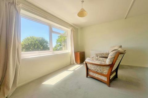 Studio for sale, Tower Road, Brighton