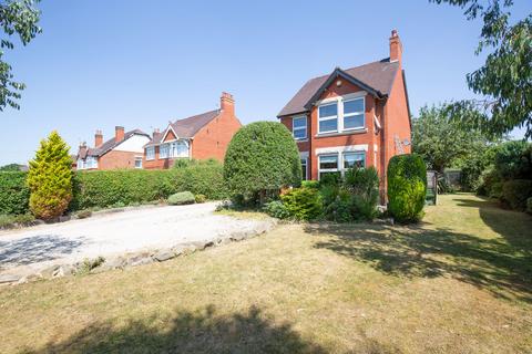 3 bedroom detached house for sale, Watling Street, Grendon
