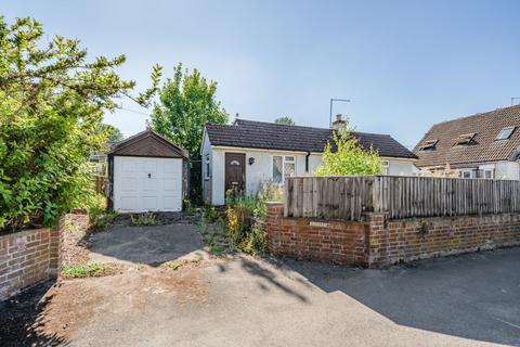 2 bedroom bungalow for sale, Main Street, Grove, Wantage