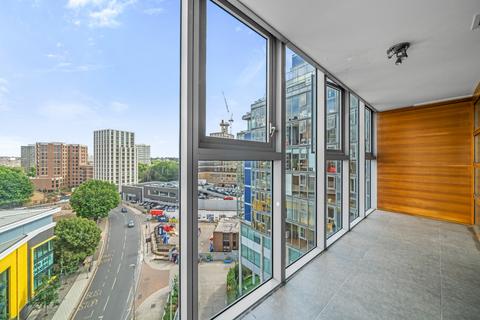 3 bedroom apartment for sale, Falcon Wharf, Battersea