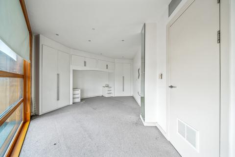 3 bedroom apartment for sale, Falcon Wharf, Battersea