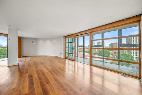 3 bedroom apartment for sale, Falcon Wharf, Battersea
