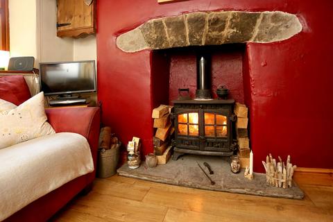 2 bedroom semi-detached house for sale, Maes Y Gwartha Road, Abergavenny NP7