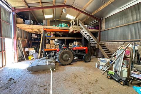 5 bedroom barn for sale, Staplow