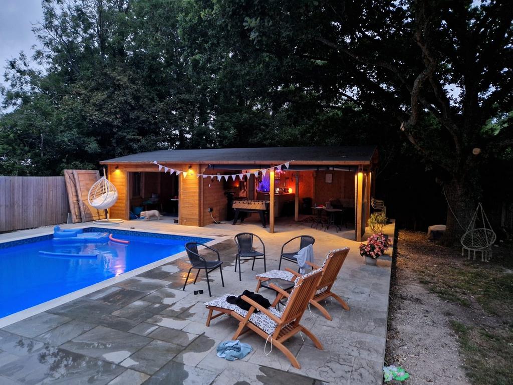 Games Room and Bar