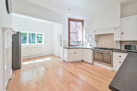 5 bedroom semi-detached house to rent, Church Crescent, Church End, London, N3