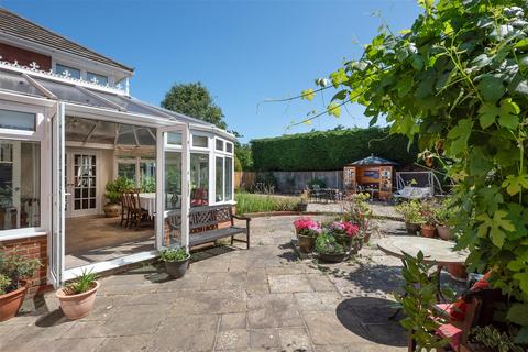 Willowset, 2 Meadow Drive, Chestfield, Whitstable, CT5 3NR