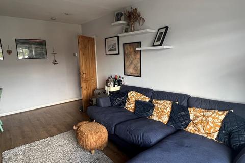 undefined, Woodcote Avenue, Kenilworth