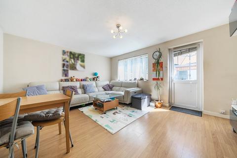 3 bedroom terraced house for sale, Credon Road, Bermondsey, London, SE16