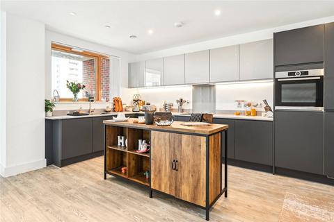 2 bedroom apartment for sale, Southmere, Thamesmead, SE2