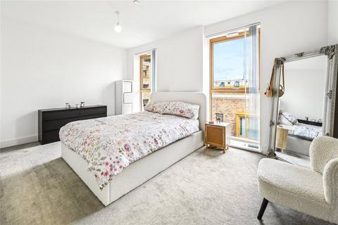 3 bedroom apartment for sale, Southmere, Thamesmead, SE2