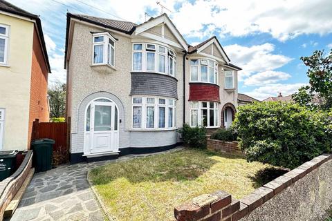 3 bedroom semi-detached house for sale, Chastilian Road, Dartford DA1