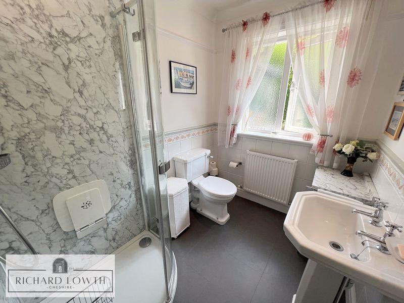 Shower Room/WC