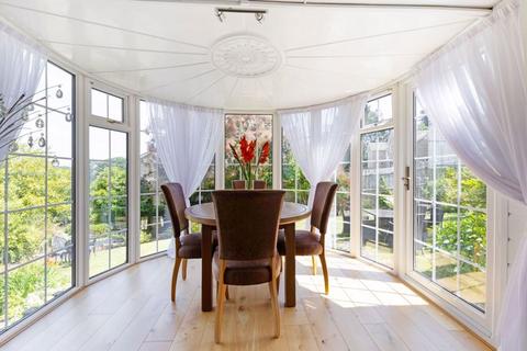 3 bedroom detached house for sale, Glenmore Park, Tunbridge Wells
