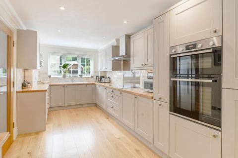 undefined, Olivers Court, Horsmonden, TN12