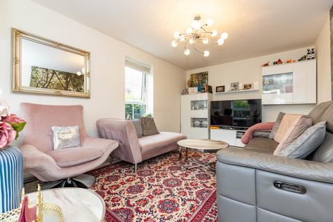 3 bedroom detached house for sale, Dovecote Drive, Warwickshire CV10
