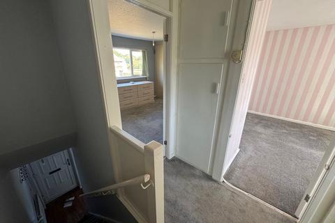 2 bedroom terraced house for sale, Troutbeck Avenue, Baildon, Shipley, BD17