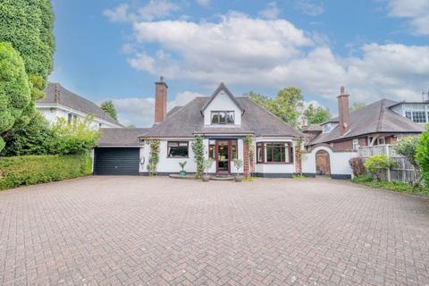 4 bedroom detached house for sale, Streetly Lane, Sutton Coldfield, B74 4TD