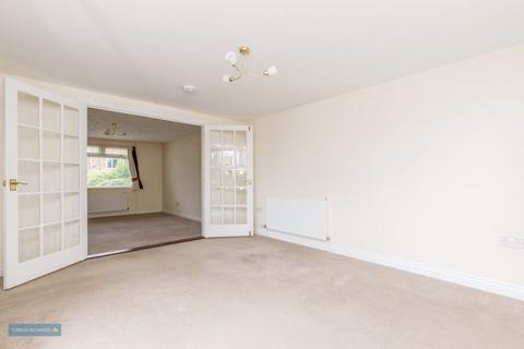 2 bedroom detached bungalow for sale, St. Patricks Road, Taunton
