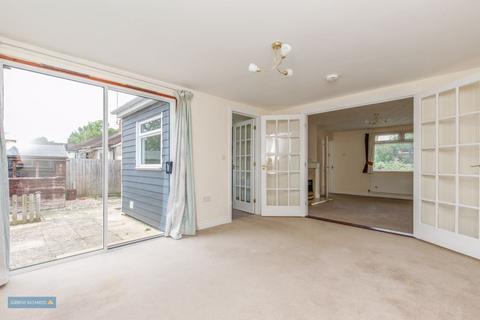 2 bedroom detached bungalow for sale, St. Patricks Road, Taunton