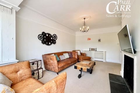 2 bedroom maisonette for sale, Lichfield Road, Four Oaks, Sutton Coldfield, B74 2XA