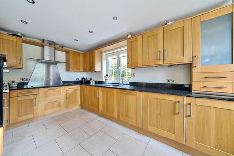 1 Meadows Edge, Cheriton Bishop, Exeter, EX6 6JS