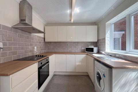 60 Bracken Close, Burntwood, WS7 9BD