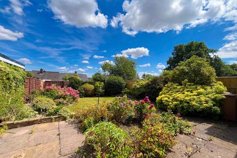 60 Bracken Close, Burntwood, WS7 9BD