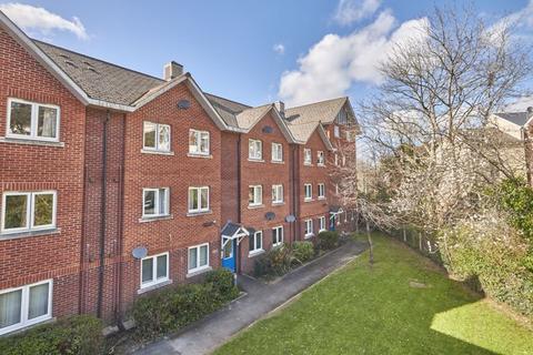 2 bedroom apartment to rent, Tudor Street, Exeter