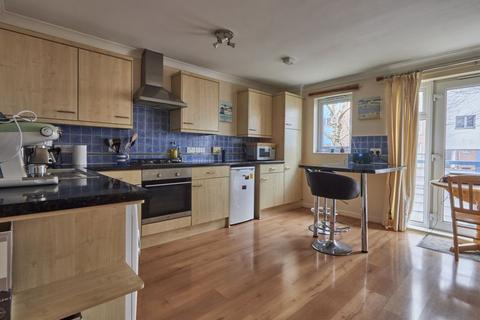 2 bedroom apartment to rent, Tudor Street, Exeter