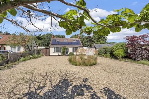 3 bedroom detached house for sale, Bury Road, Great Barton