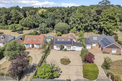 3 bedroom detached house for sale, Bury Road, Great Barton