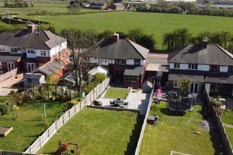 3 bedroom semi-detached house for sale, Bury New Road, Breightmet
