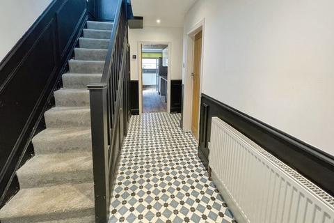 3 bedroom semi-detached house for sale, Bury New Road, Breightmet