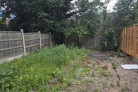 undefined, Broadfield Walk, Birmingham, B16 8AN