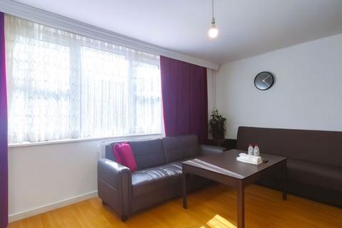 2 bedroom apartment for sale, Cressington Close, Hackney, N16