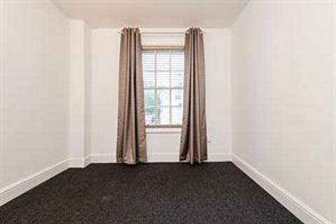 Studio to rent, Montpelier Road, BN1