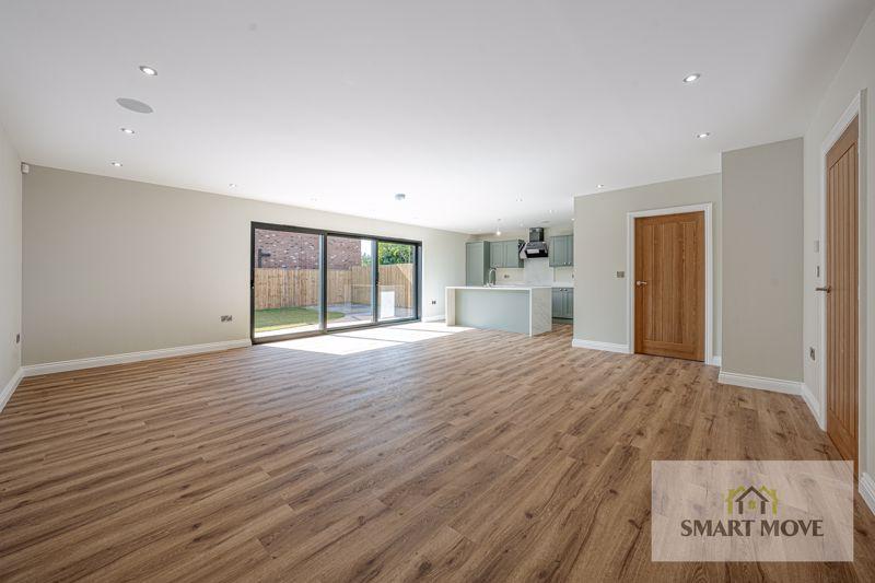 Open Plan Kitchen &