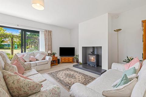 3 bedroom bungalow for sale, Manor Road Extension, Leicester LE2