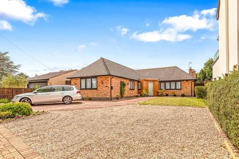 undefined, Manor Road Extension, Leicester LE2