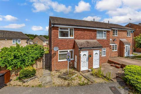 2 bedroom end of terrace house for sale, Barleycorn, Leybourne, West Malling, Kent