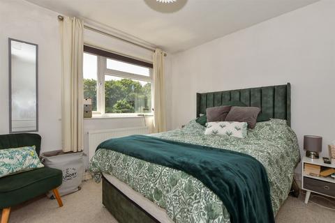 28 Barleycorn, Leybourne, West Malling, ME19 5PR