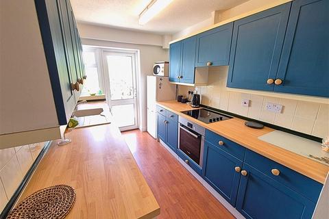 3 bedroom detached bungalow for sale, Bearcroft, Weobley, Herefordshire, HR4 8TD