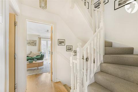 3 bedroom terraced house for sale, Gibbons Lane, West Dartford, Dartford, Kent, DA1