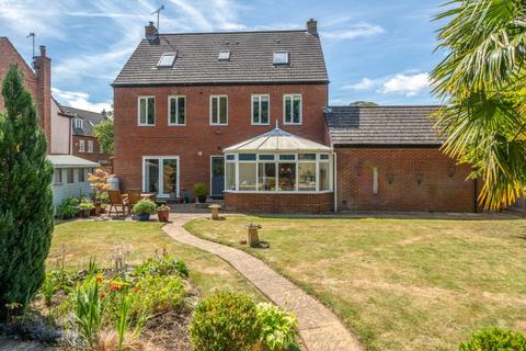 18 Pinfold Green, Staveley, Knaresborough, HG5 9LR