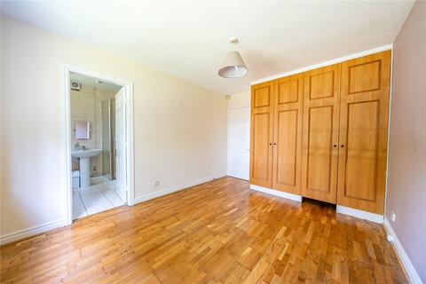 2 bedroom apartment for sale, Highthorne Court, Shadwell, Leeds