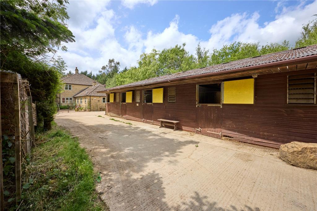Stables At Manor Fh