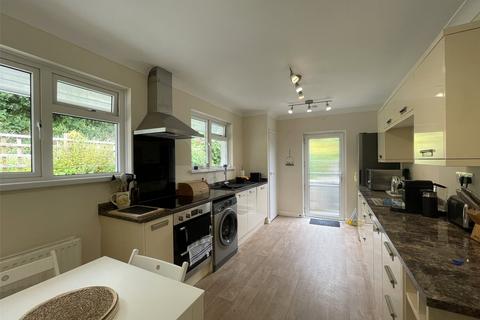 2 bedroom bungalow to rent, Higher Park Road, Braunton, Devon, EX33
