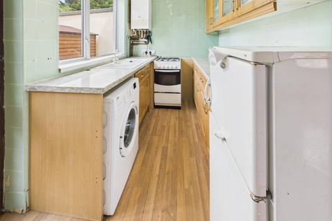 1 bedroom maisonette for sale, Cornwall Avenue, Slough, Berkshire, SL2